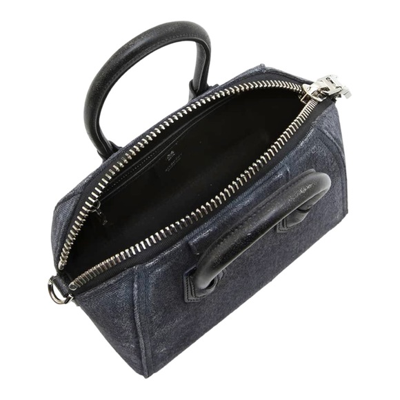 ๐ ๐ Givenchy Mini Antigona Top-Handle Bag in Washed Denim - Picture 4 of 11